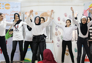  Girls Shine: A New Center in Za’atari Camp puts Adolescent Girls in the Lead